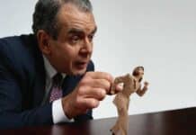 Triangulation: Μια Τεχνική Χειραγώγησης στον Εργασιακό Χώρο triangulation-mia-techniki-cheiragogisis-ston-ergasiako-choro